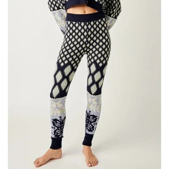 Free People Pants - Intimately Free People Navy Snow Bunnies Sweater Leggings L